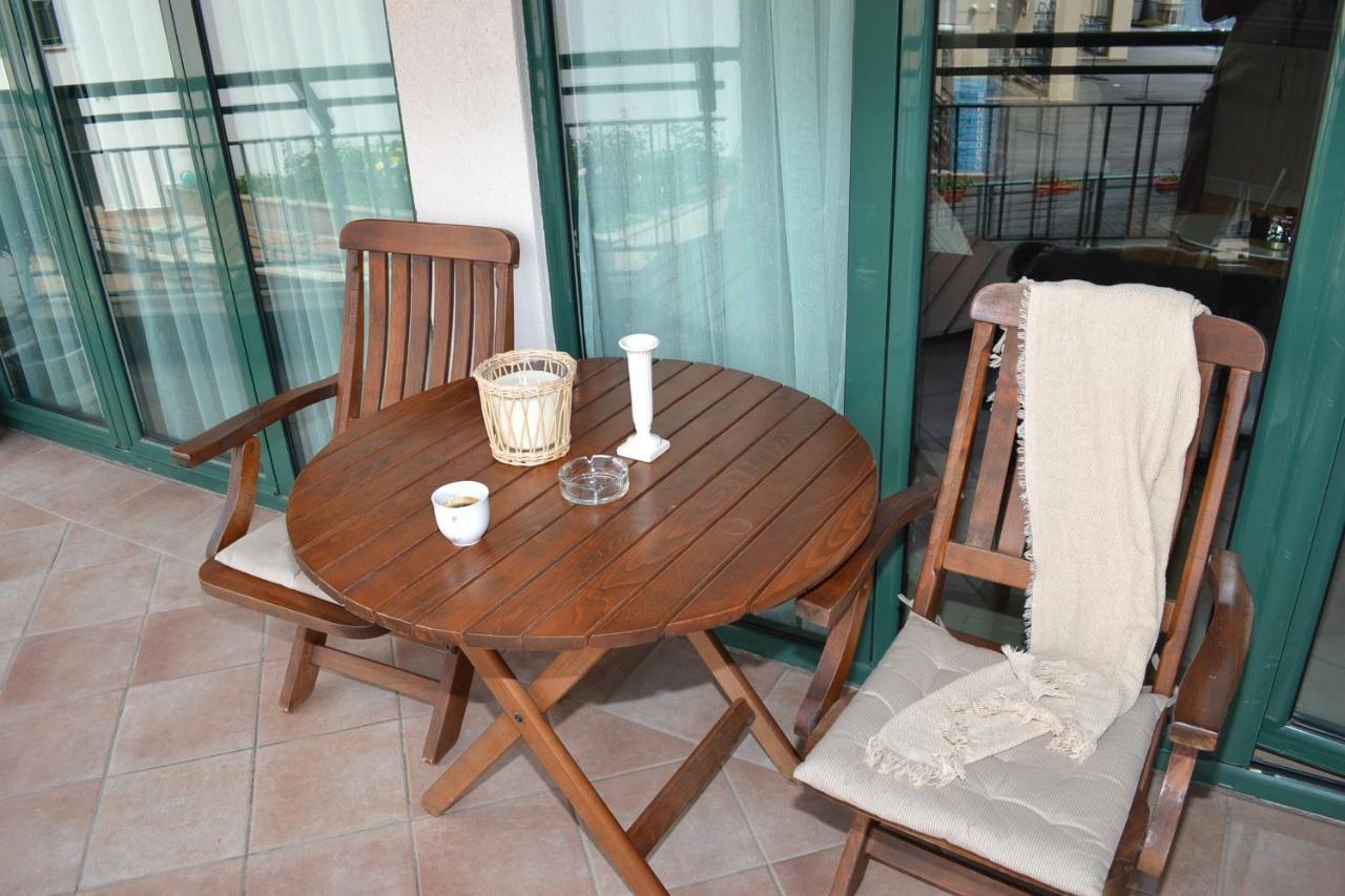 Port Balchik Apartment Exterior foto