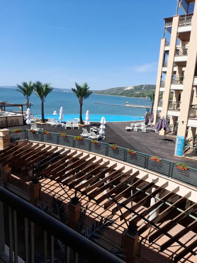 Port Balchik Apartment Exterior foto